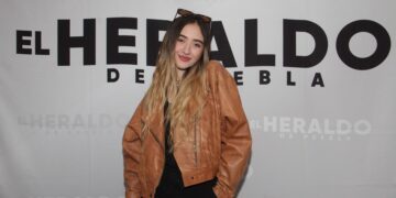 Abril debuta con su álbum ‘Euforia adolescente’