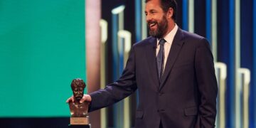 Washington premia humor de Adam Sandler