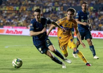 América derrota a Tigres con goles de Rodríguez y Suárez