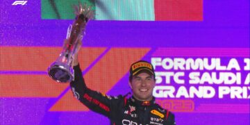 Checo Pérez lidera el GP de Arabia Saudí