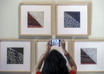 México recupera en una exposición el abstracto legado de Vicente Rojo