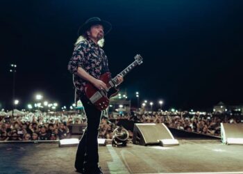 Fallece Gary Rossington, fundador de Lynyrd Skynyrd, a los 71 años