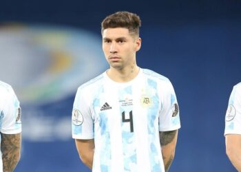 Denuncian al futbolista argentino Gonzalo Montiel por abuso sexual