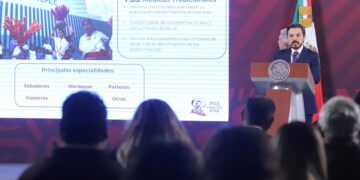 IMSS lanza convocatoria para reclutar a médicos especialistas jubilados