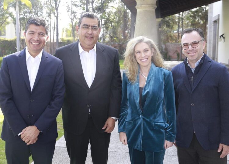 Céspedes, presente en premiación del Ciudadano del Año