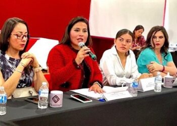 Destaca regidora Berenice Porquillo sororidad activa