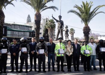 Cámaras empresariales reconocen labor de policías municipales