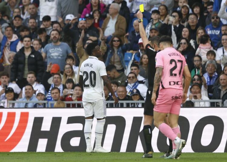 Vinicius levanta el vuelo del Real Madrid