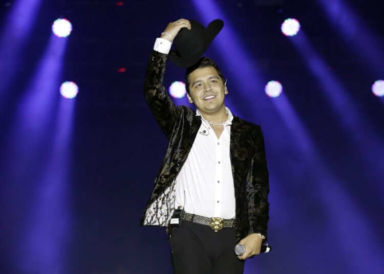 Profeco supervisará reembolso de boletos para concierto de Nodal