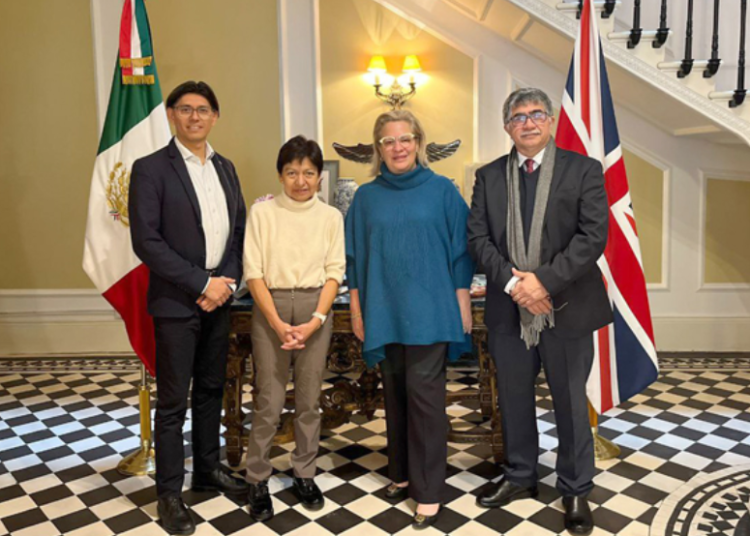Lilia Cedillo trabaja en futuras colaboraciones con universidades británicas
