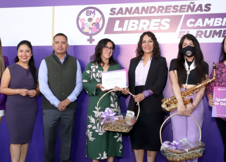 San Andrés realiza foro «Sanandreseñas libres cambiando el rumbo»