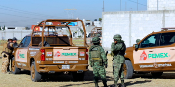 Impresionante movilización policíaca tras balacera de huachigaseros a personal de Pemex