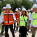 Así fue la visita de Ken Salazar a planta solar La Pimienta