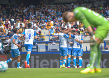 Puebla golea a Pumas en Ciudad Universitaria