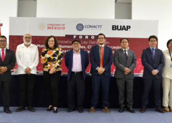Conacyt y BUAP celebran foro sobre iniciativa de Ley General en HCTI
