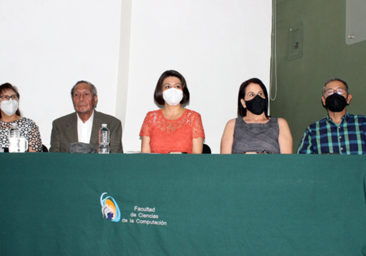 Celebran el 50 aniversario de la Licenciatura en Ciencias de la Computación