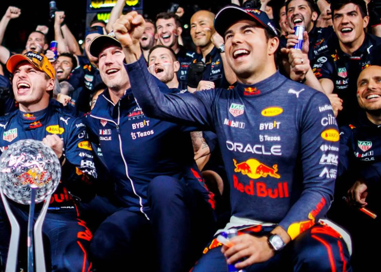 “Me respetan”: ‘Checo’ Pérez dice tener respaldo de Red Bull para pelear campeonato de F1