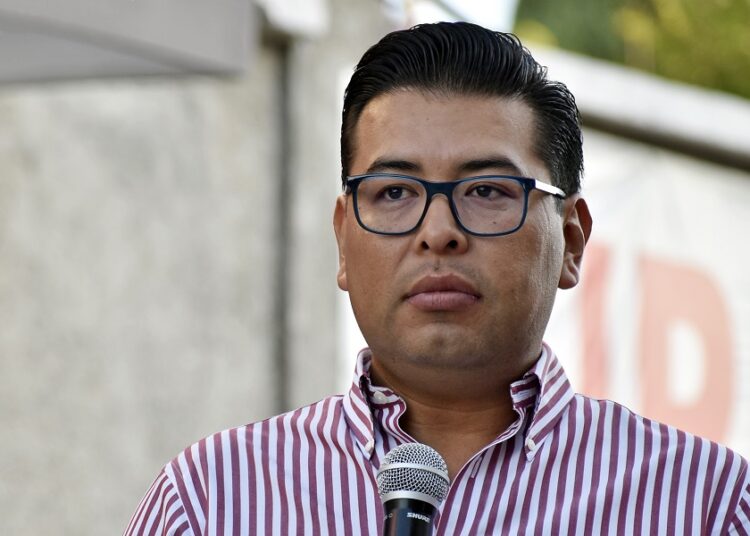 IEE debe sancionar actos anticipados de precampaña