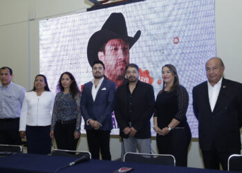 Presentan cartel artístico de la Feria de Puebla