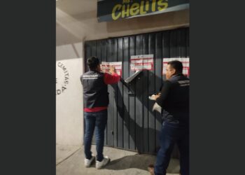Normatividad clausura 13 comercios