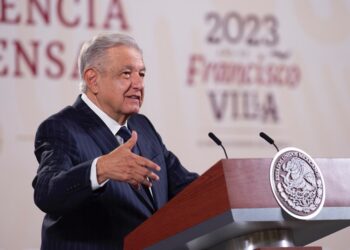 AMLO esperará investigación contra titular de INM