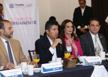 ERP preside décimo segunda sesión de Comisión Permanente por Puebla