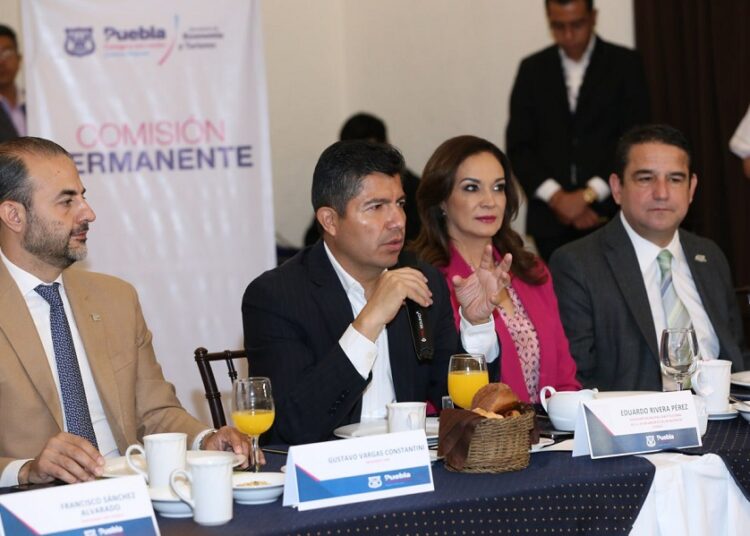 ERP preside décimo segunda sesión de Comisión Permanente por Puebla