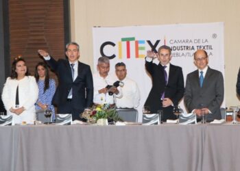 Empresarios textiles cumplen con normas ambientales