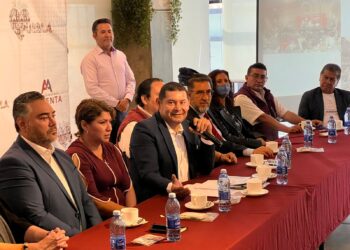 Estabilidad y certeza jurídica atraen inversión en Puebla: Armenta