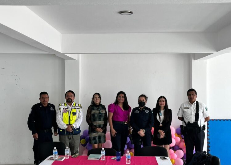 Evalúa regidora Berenice Porquillo acciones de Seguridad Pública