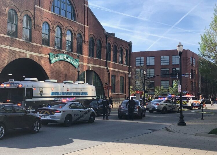 Tiroteo en Louisville, EEUU, deja 5 muertos