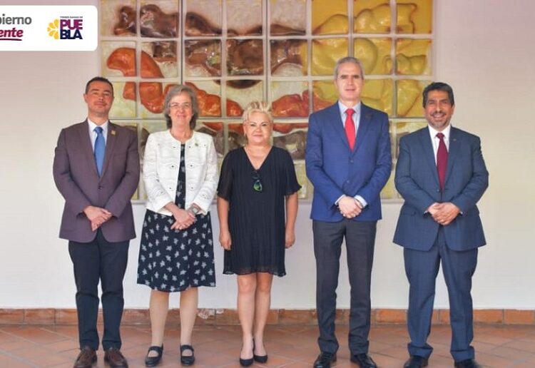 SEP y Consorcio Universitario acuerdan trabajar por comunidad estudiantil