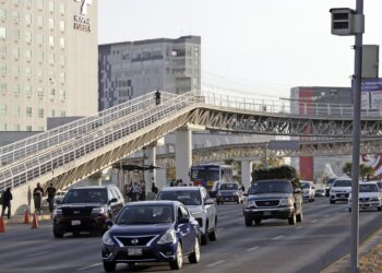 Amplían plazo para pago del control vehicular