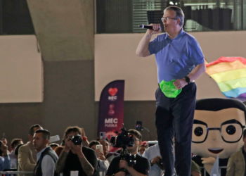 El único sucesor de AMLO soy yo: Marcelo Ebrad