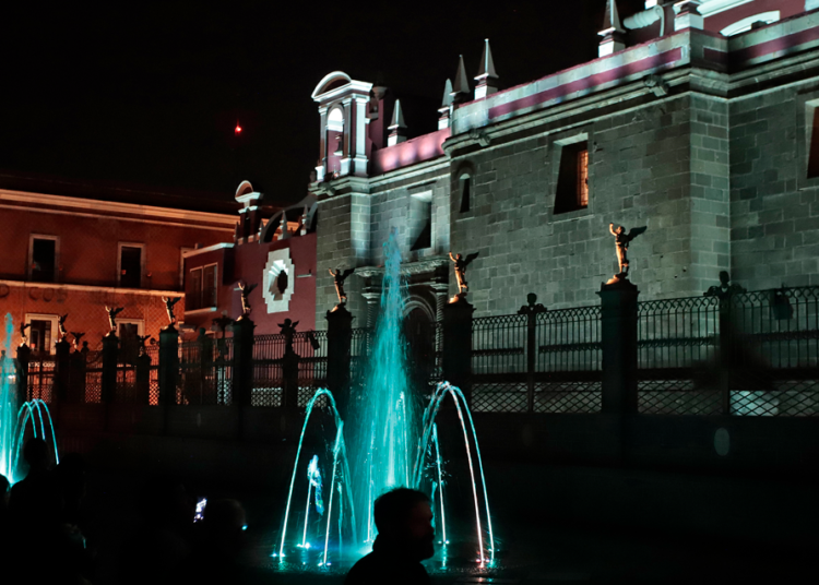 Entregan trabajos de rehabilitación de la catedral de Puebla