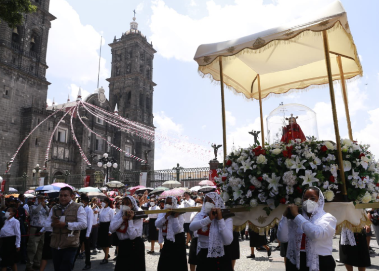Asisten 150 mil personas a la XXXI Procesión de Viernes Santo