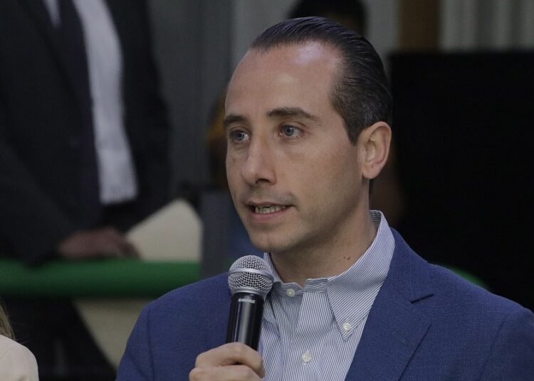 Mario Riestra propone garantizar acceso a servicios financieros a personas con discapacidad