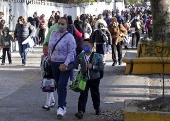 El 17 de abril reanudan clases más de un millón de alumnos en Puebla