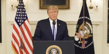 Detienen a Donald Trump