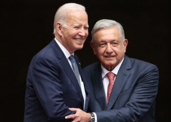 Biden y AMLO reforzarán cooperación para gestionar migración
