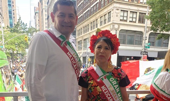 El senador Armenta Mier asiste a Nueva York al Desfile del 5 de Mayo