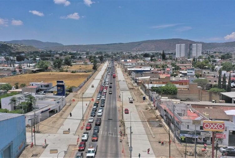 Zapopan moderniza vías con concreto bajo en CO2 de Cemex