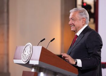 AMLO reitera que ministros sean elegidos por voto popular