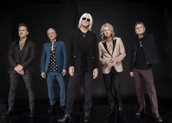 Def Leppard presenta su nuevo álbum Drastic Symphonies