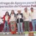 Entregan paquetes tecnológicos en Santa María Xonacatepec