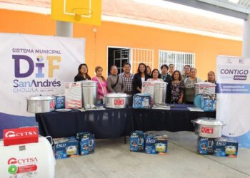 Equipan desayunadores escolares en San Andrés Cholula