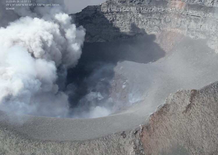 Autoridades descartan domo de lava en el Popocatépetl