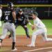 Pericos pierde primer juego contra Rieleros