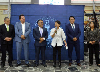 BUAP brilla por el trabajo de sus docentes: rectora Lilia Cedillo