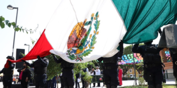 Tlatehui encabeza ceremonia cívica de mayo